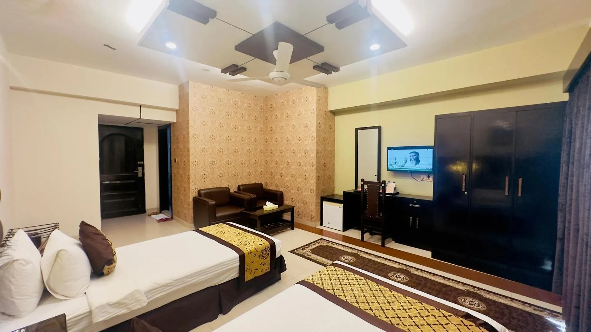 Central Inn Dhaka 3*,