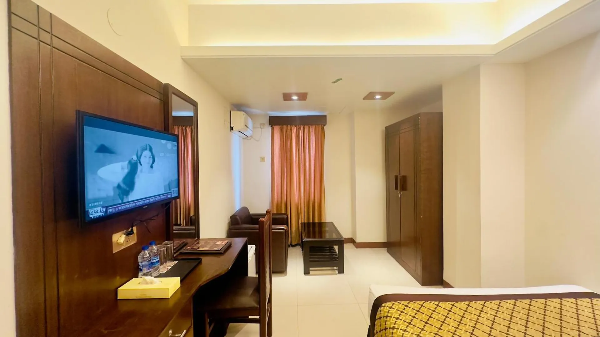 Central Inn Dhaka 3*,  Bangladesh