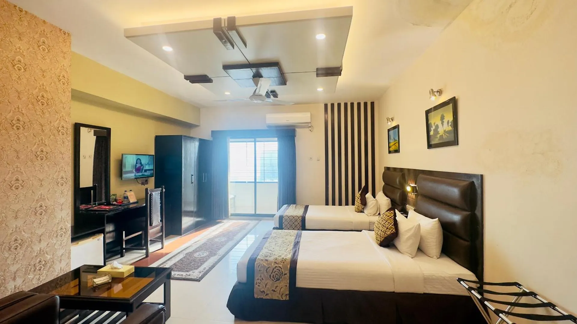 *** Hotel Central Inn Dhaka Bangladesh